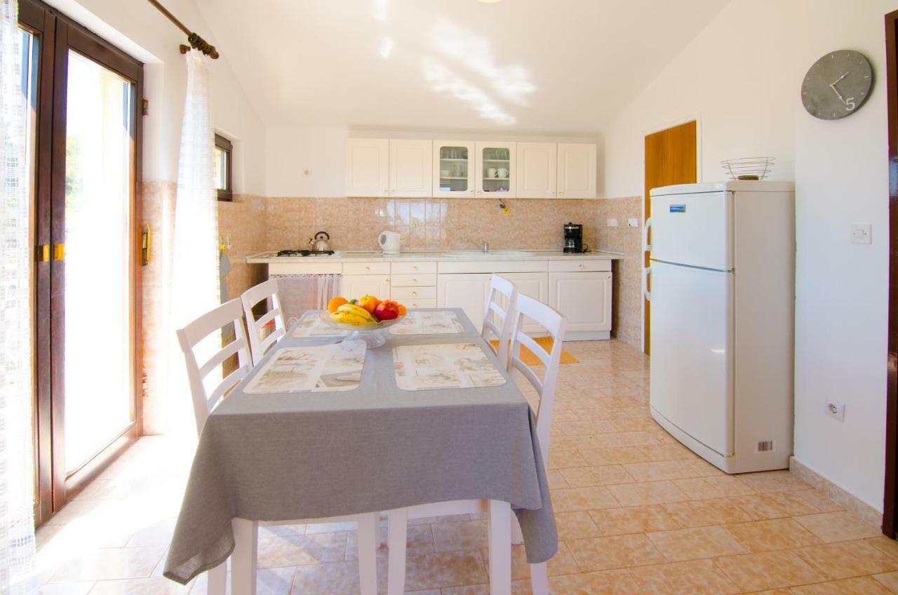 Apartmani Piculo Primošten Extérieur photo