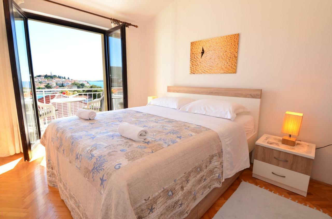 Apartmani Piculo Primošten Extérieur photo